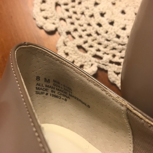 Shoes - Picture 3 of 5